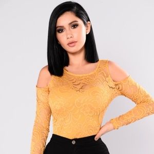 ✨✨FASHION NOVA✨✨ Mustard Shirt